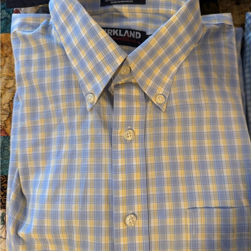 Men’s Kirkland Signature Button Down Dress Shirts - Set of 7 - $50 - Picture 6 of 9